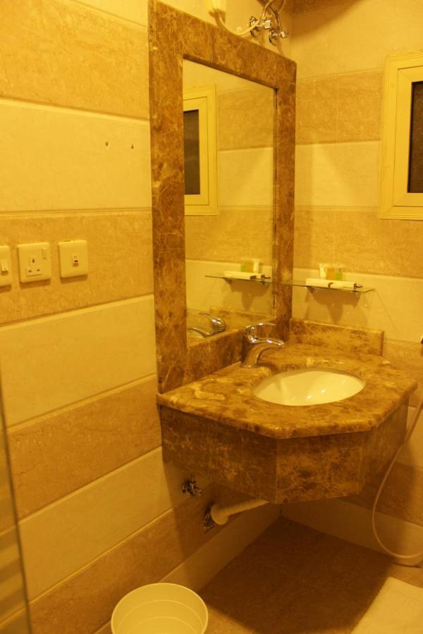 الفخامة الماسية للوحدات السكنية المفروشة Aparthotel Sidi Hamzah Exterior foto